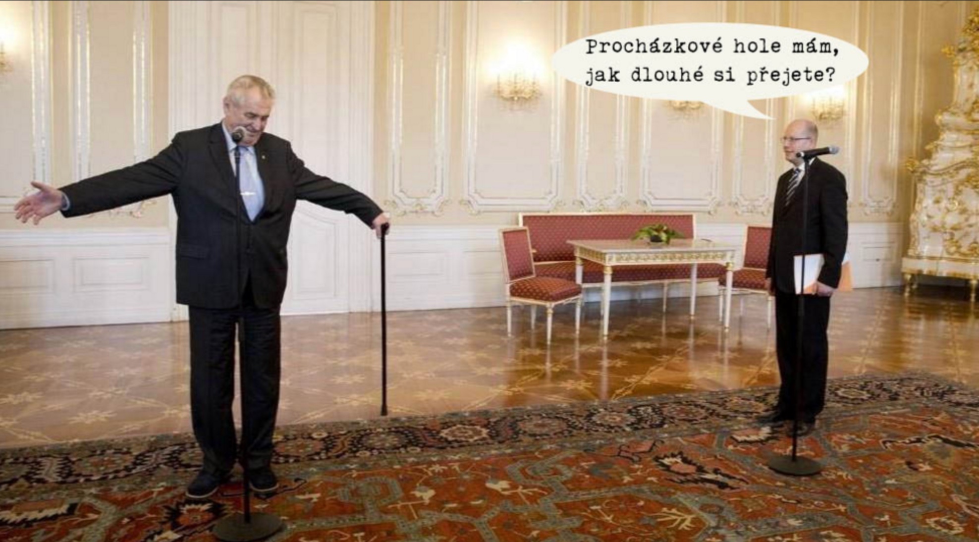 Kolující mem: Sobotka jako cimrmanovský prodavač holí